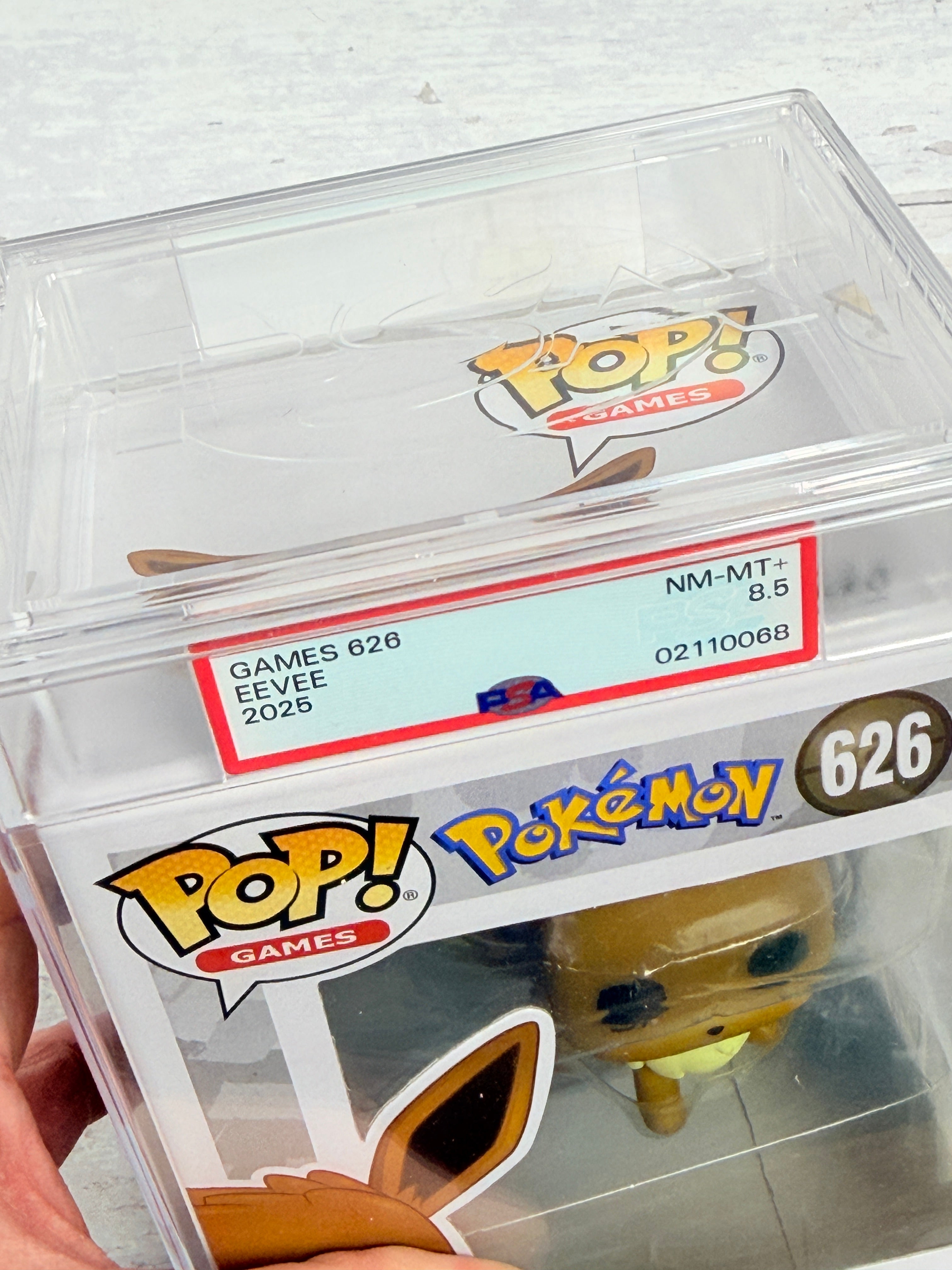 PSA 8.5 Funko Pop! Pokémon Eevee #626 Graded Vinyl Figure